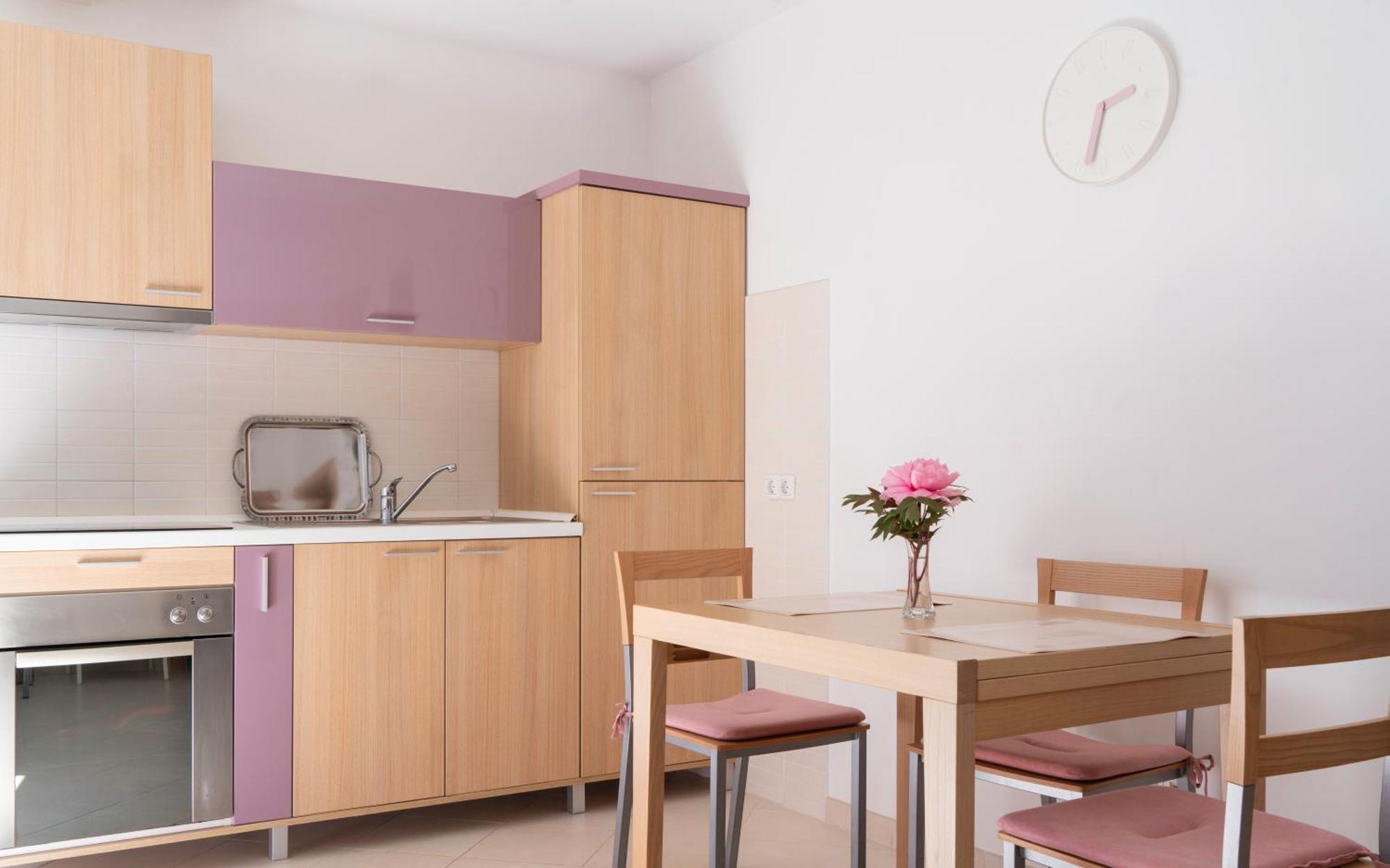 Apartments Lila Cres Luaran gambar
